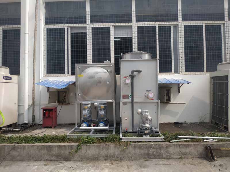 四川綿陽安和精密電子電器股份有限公司10T閉式塔系統(tǒng)安裝現(xiàn)場