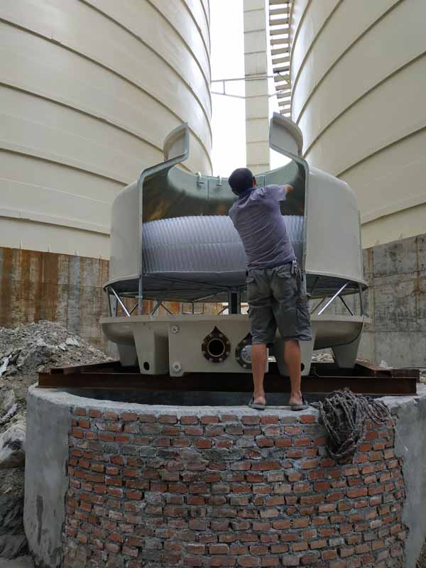 四川石棉GL-125T冷卻塔安裝現(xiàn)場使用單位四川玉塑新材料科技有限公司