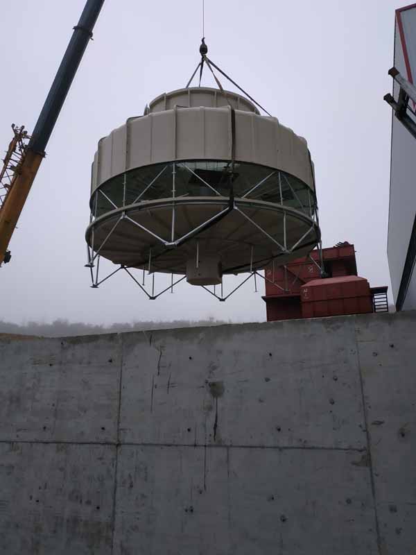 貴州六盤(pán)水500T冷卻塔安裝現(xiàn)場(chǎng)使用單位：貴州十九度鋁業(yè)科技有限公司